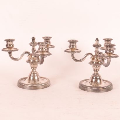 PAIR OF CANDLESTICKS WITH THREE ARMS OF LIGHTS

Silver...