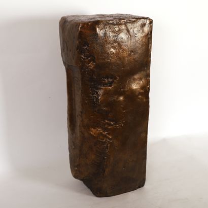 null SCULPTURE "TÊTE DE CARYATIDE" d'Amedeo MODIGLIANI (1884-1920)

Bronze à patine...