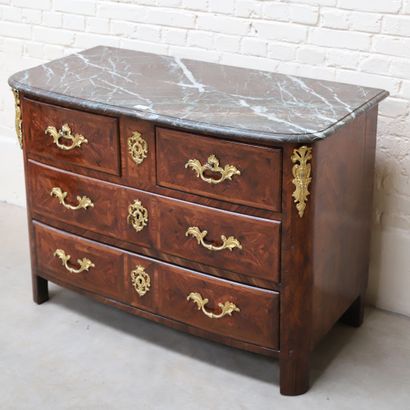 null COMMODE WITH LOUIS XIV ROUNDED MOUNTINGS IN VIOLET WOOD VENEER WITH LOSANGES...