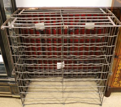 null Storage rack for approximately 200 bottles for wine cellar

Can be closed by...