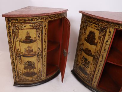 null RARE PAIR OF ARTE POVERA CORNERS WITH CHINESE DECORATION ITALY 18th century

Decorated...