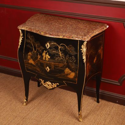 null LOUIS XV period GALBED COMMODE ALL FACES by Léonard BOUDIN

Opening with two...