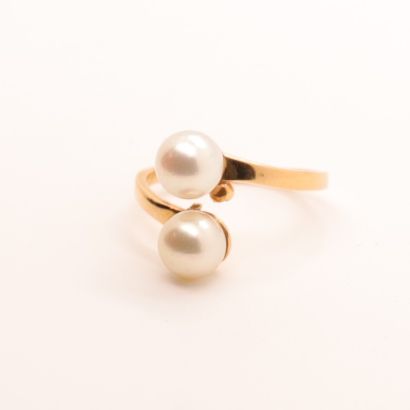 null RING WITH PEARLS "YOU AND ME" IN YELLOW GOLD

Tdd : 53; diam pearls : about...