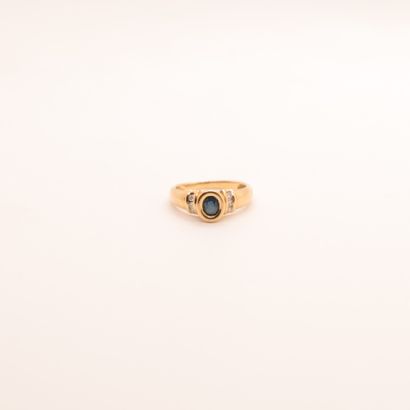 null SAPPHIRE AND MINI DIAMONDS" RING IN YELLOW GOLD

Tdd : 48

Pb : 2,9 grs