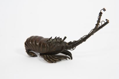 null SMALL BRONZE "LOBSTER 
Bronze with patina
20th century period
H : 9 x W : 16...