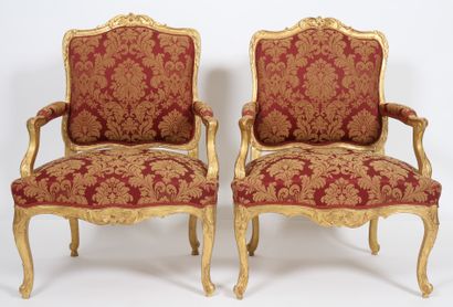 null PAIR OF GILTWOOD ARMCHAIRS LOUIS XV 
In gilded wood and carved with shells and...