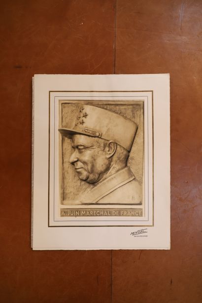 null PHOTO Portrait du Maréchal JUIN offert au Général de Monsabert par le Commandant...