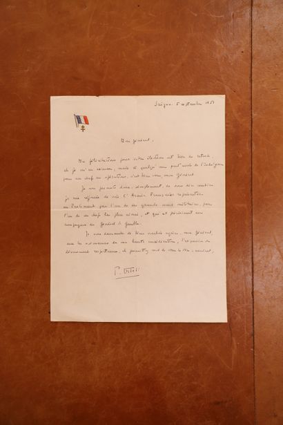 null Lettre du 5.09.1951 d'un gradé (?) au Général de Monsabert. 
Félicitations pour...
