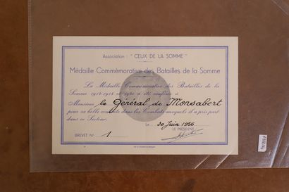 null Diplôme au nom du Général De Monsabert 
Médaille commémorative des Batailles...