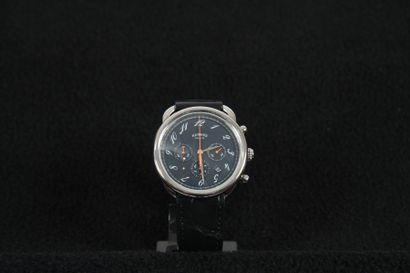 null MONTRE HERMES CHRONO ARCEAU

En acier, boitier N°2850668

Mouvement automatique...