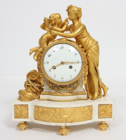 null PENDULE "L'AMOUR ET L'AMITIE" LOUIS XVI

En bronze doré et marbre blanc, composée...