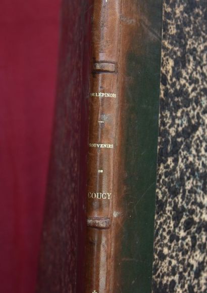 null SOUVENIRS DE COUCY PAR M. DE LEPINOIS.

Coucy 1834, in-folio illustré de 15...