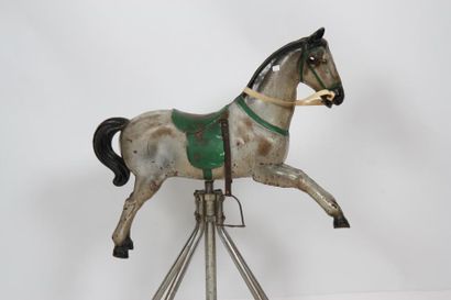 null SIEGE DE COIFFEUR D'ENFANT "CHEVAL" /CHILD SEAT HAIRDRESSER "HORSE" Représentant...