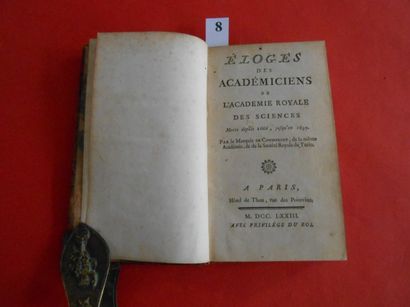 null VOLUME XVIII° - SCIENCES - CONDORCET (Marquis de) - Éloges des académiciens...
