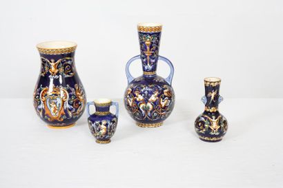 null FAIENCE DE GIEN 

Ensemble de quatre vases.





La Faïencerie de Gien a été...