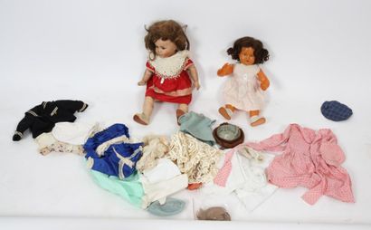 null Lot divers comprenant 2 poupées, une composition, l’autre celluloïd SNF avec...