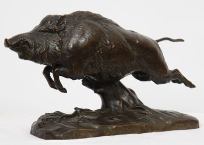 null BRONZE "SANGLIER AU DEBOUCHE" DE GARDET (1863-1939)

Bronze à pâtine marron...