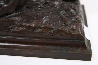 null BRONZE "CHASSE A L'AUTRUCHE" DE DUBUCAND (1828-1894

Bronze à patine dorée et...