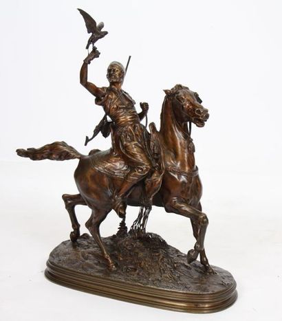 null GRAND BRONZE ORIENTALISTE "FAUCONNIER ARABE A CHEVAL" DE MENE (1810-1879)

Bronze...