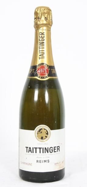 null 1 bouteille de CHAMPAGNE Brut TAITTINGER 1971