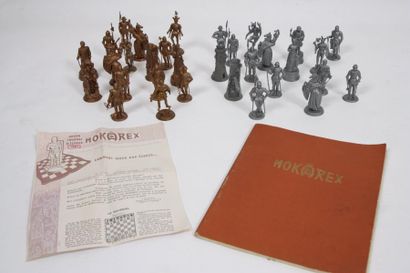 null JEUX D'ECHECS "MOKAREX"

en plastique à figurines médiévales argentées et dorées.

Joints...