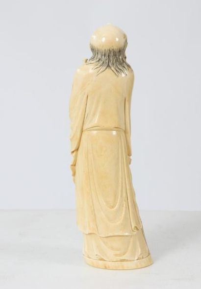 null "SAGE DE LONGEVITE TAOISTE"

Statuette illustrant un sage de longévité taoiste...