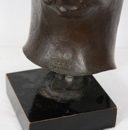 null BRONZE "PORTRAIT DU TENOR ITALIEN MARIO DEL MONACO 1915-1982"

Bronze à patine...