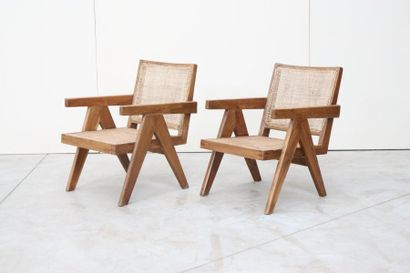 null Pierre JEANNERET (1896-1967)

Ensemble de deux fauteuils «Easy Armchairs».

En...