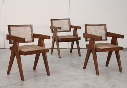 null Pierre JEANNERET (1896-1967)

Ensemble de six "office cane elegant chairs".

En...