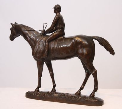 null BRONZE "JOCKEY A CHEVAL" DE LEON BUREAU (1837-1900)

Bronze à patine marron,...