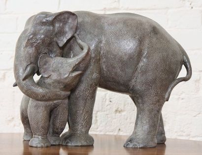 null BRONZE "MATERNITE ELEPHANT" DE PAUL SIMON (1892-1979)

Bronze à patine beige...