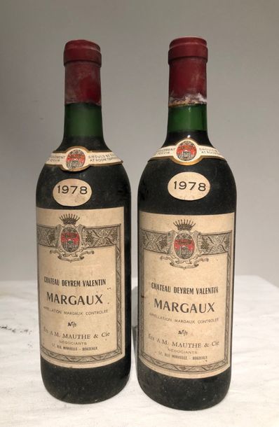 null Lot de 2 bouteilles de "Chateau DEYREM-VALENTIN" 1978

niveaux base goulot et...