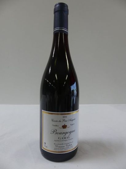 null 12 Bourgogne Gamay Rouge Vieilles Vignes La Cuvée du Père Auguste Domaine Valette...