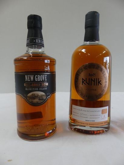 null 1 lot de 2 btles : 1 Rhum Runik Copper 8 ans d'âge Old Rhum de la Distillerie...