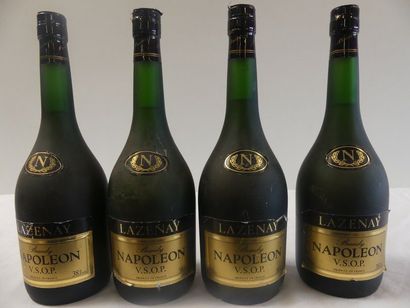 null 4 vieilles bouteilles de Brandy VSOP Napoléon Lazenay 70 cl 38 % vol.