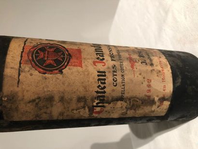 null 1 bouteille de "Château JEAN DEMAN" 1952