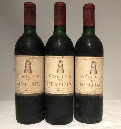 null Lot de 3 bouteilles de "Chateau LATOUR" 1973

Niveaux goulot et légèrement ...