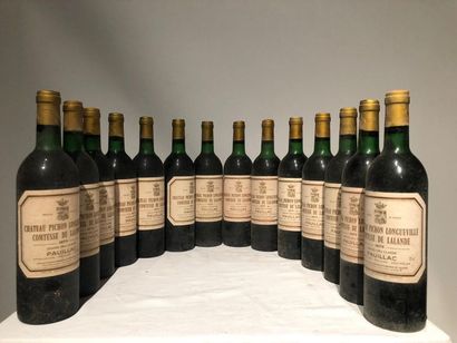 null Lot de 14 bouteilles de "Chateau PICHON LONGUEVILLE Comtesse de Lalande" 1979

Niveaux...