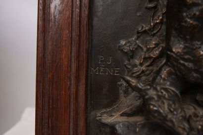 null BAS-RELIEF EN BRONZE "TROPHEES DE CHASSE" DE MENE (1810-1879)

En bronze patiné,...