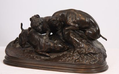 null BRONZE "TROIS CHIENS AU TERRIER" DE MENE (1810-1879)

Bronzeà patine marron...
