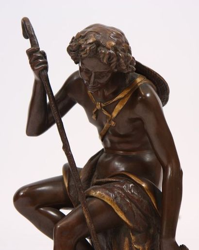 null BRONZE "JEUNE PATRE ASSIS" DE JEAN BULIO (1827-1911)

En bronze à patine marron...