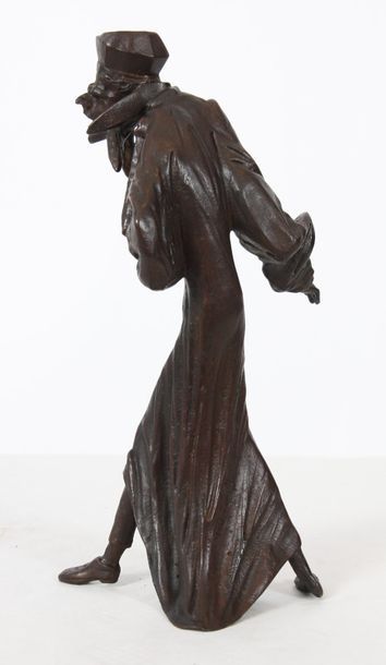 null BRONZE "L'AVOCAT" DE PAUL GAVARNI (1804-1866)

En bronze à patine marron, signé...
