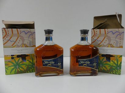 null 2 Coffrets de Rhum Flor de Cana Tradition Artisanale du Nicaragua 12 ans d'âge...