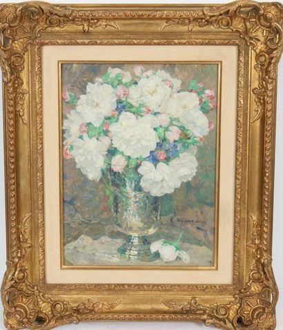 null TABLEAU "VASE AU BOUQUET DE FLEURS" D'EDGAR MAXENCE (1871-1954)

Huile sur panneau...