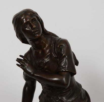 null BRONZE "JEANNE D'ARC BERGERE" DE MATHURIN MOREAU (1822-1912)

En bronze patiné,...