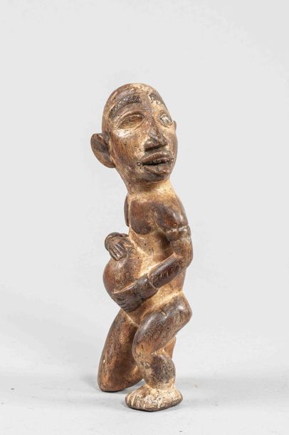 null Figurine. Bois. BAKONGO VILI - ex Congo belge avant 1960 			

H : 23 cm