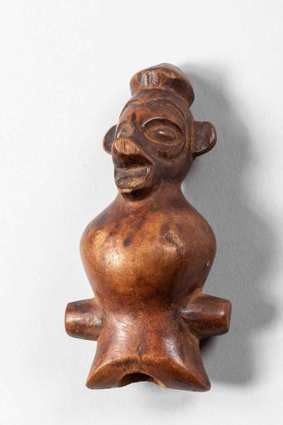 null Sifflet. Bois YAKA - ex Congo belge avant 1960					

H : 9 cm