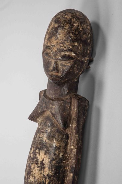 null Statue Lobi Burkina-Faso 1920 Circa 

H 92 cm