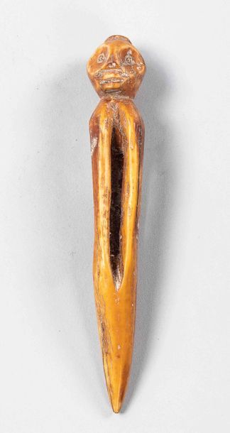 null Figurine. Ivoire LEGA - ex Congo belge avant 1940					

H : 17 cm