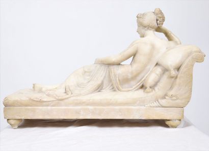 null MARBRE "LA VENUS BORGHESE" D'APRES CANOVA

En marbre statuaire, portant une...